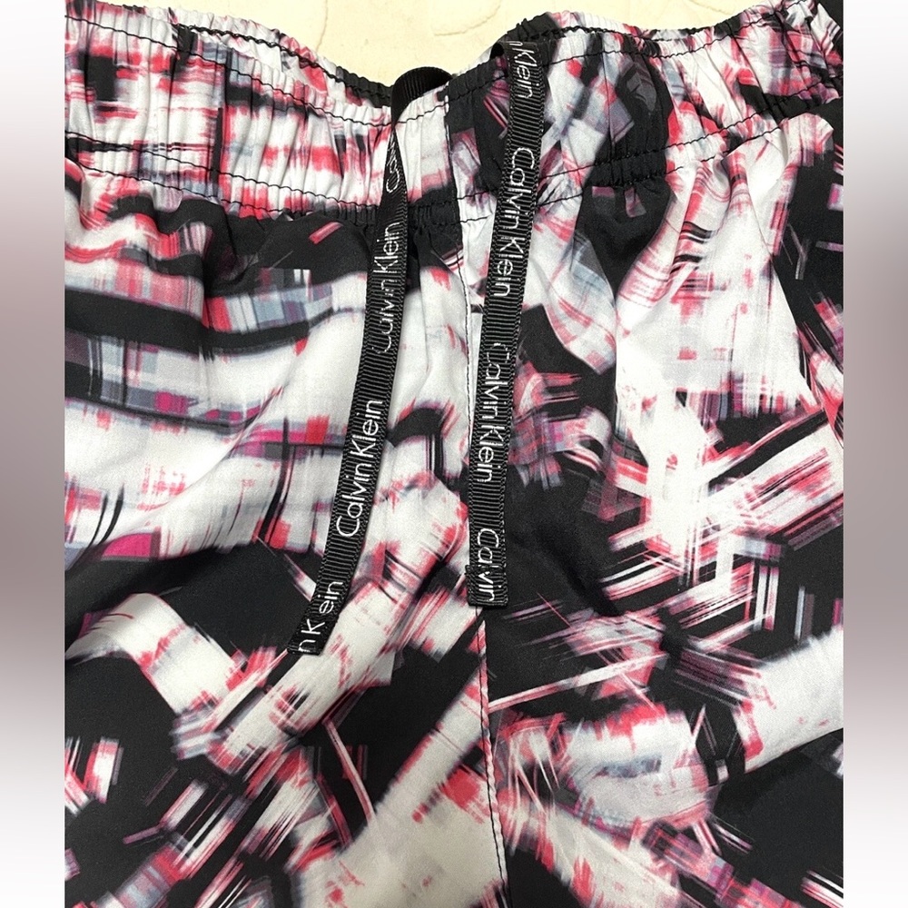 Calvin Klein Women's Athletic Shorts - Black and Pink Abstract - Picture 2 of 5